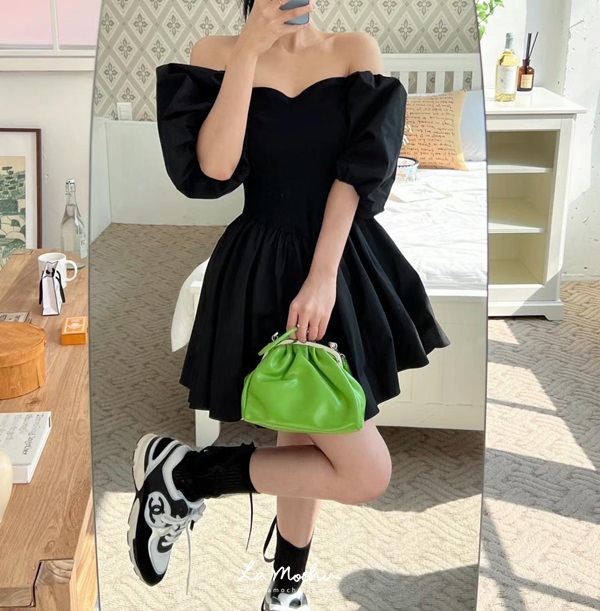 澎袖蘿莉風短洋裝